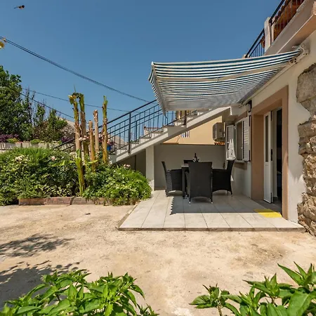 1 Bedroom Cozy In Appartamento *