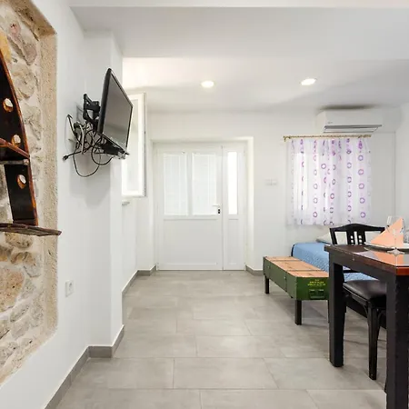 1 Bedroom Cozy In * Ljubač