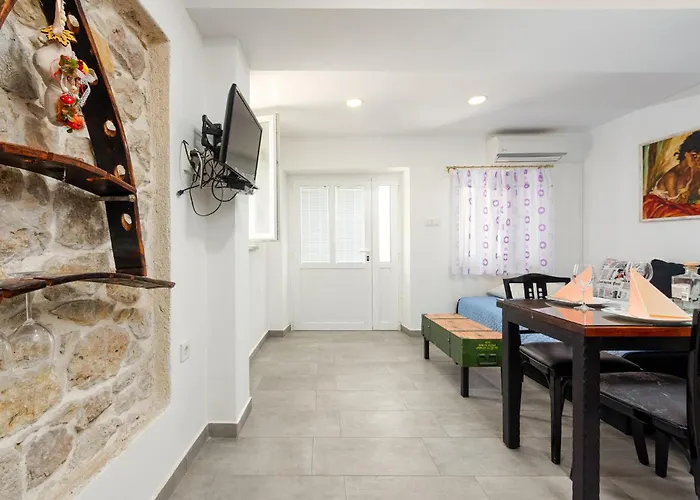 1 Bedroom Lovely In * Ljubač
